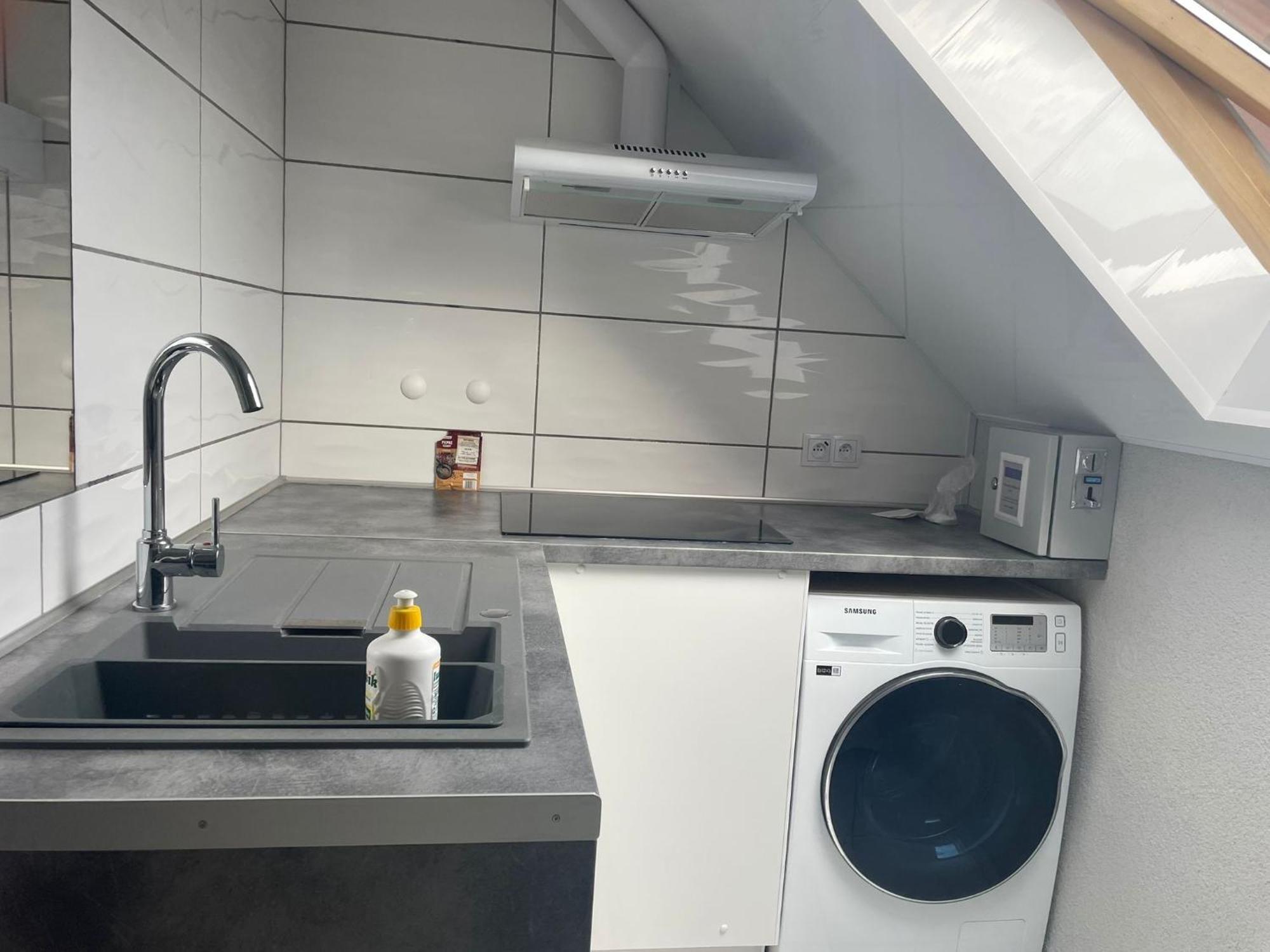 Strzelecka 1 Hotel Opole Kültér fotó