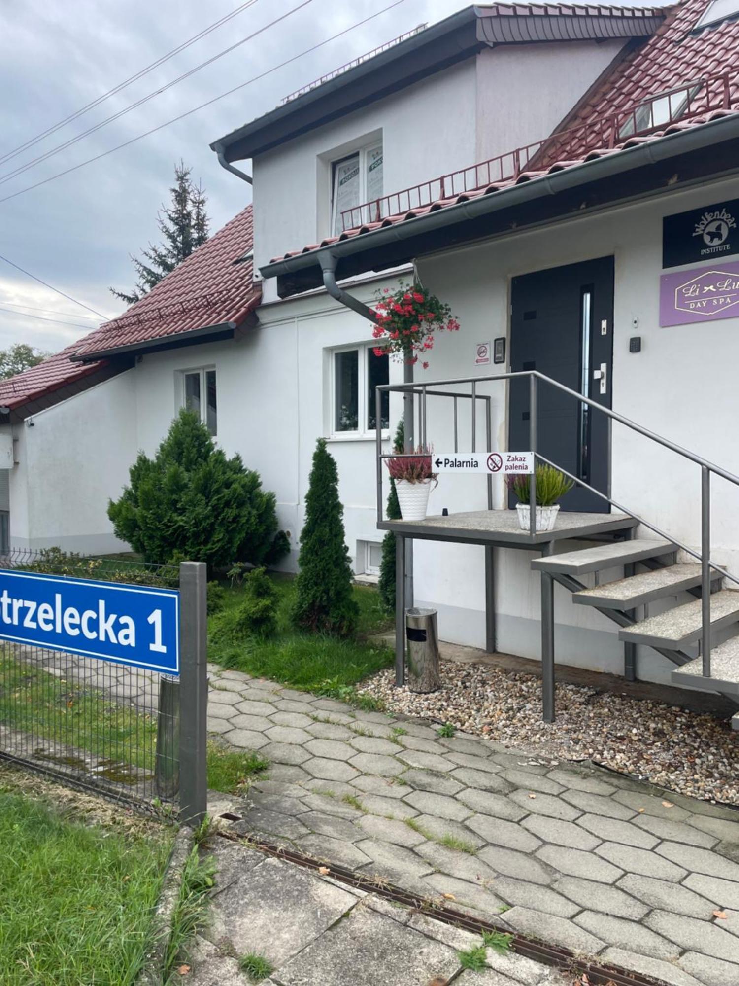 Strzelecka 1 Hotel Opole Kültér fotó