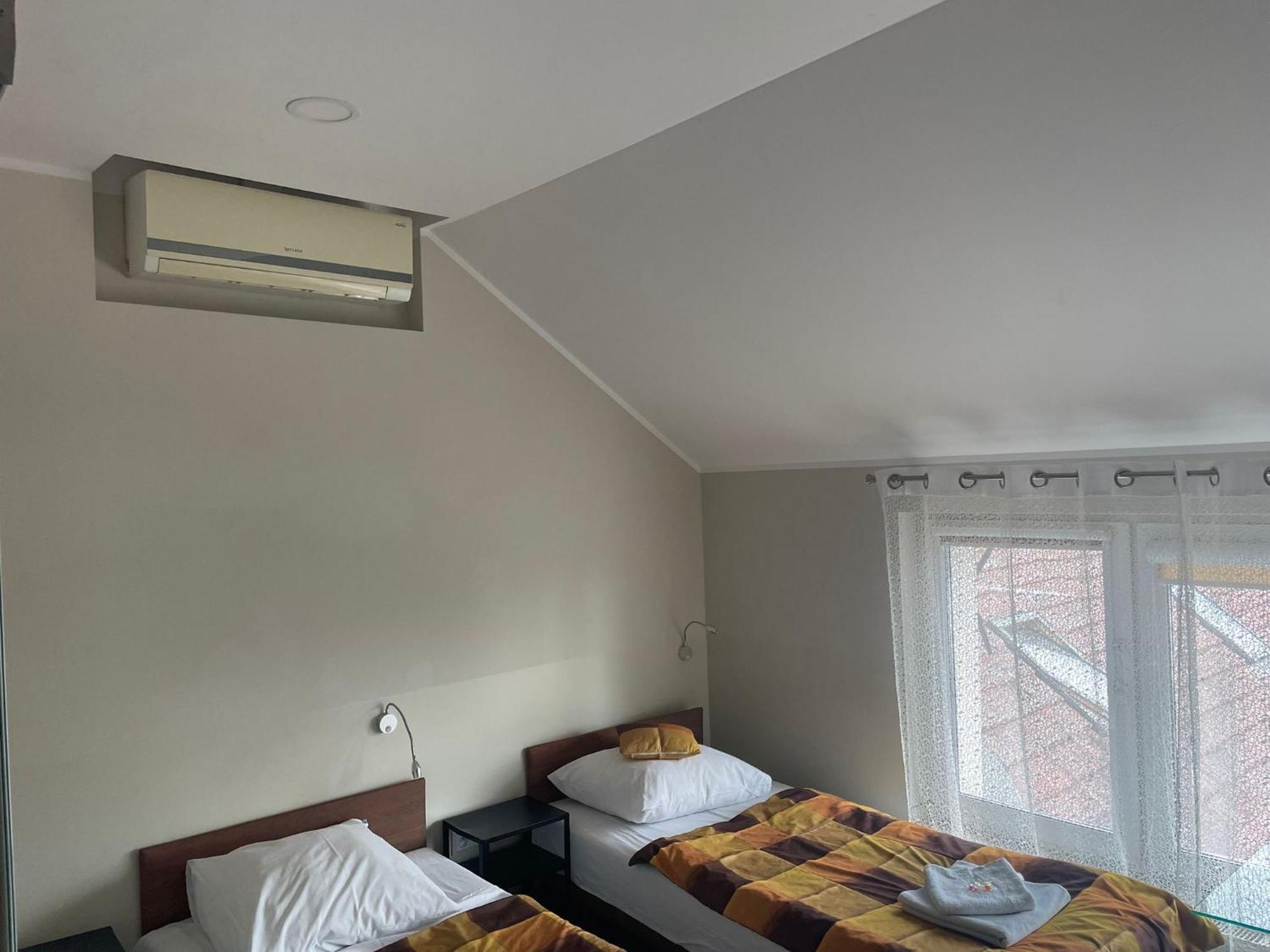Strzelecka 1 Hotel Opole Kültér fotó